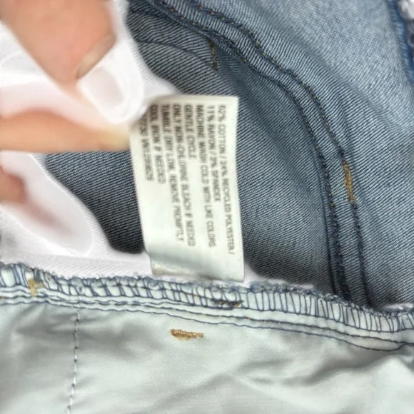 Ava & VV High Rise Skinny Jeans Medium Wash Distressed Blue Denim Size 20 #774 - Picture 4 of 8